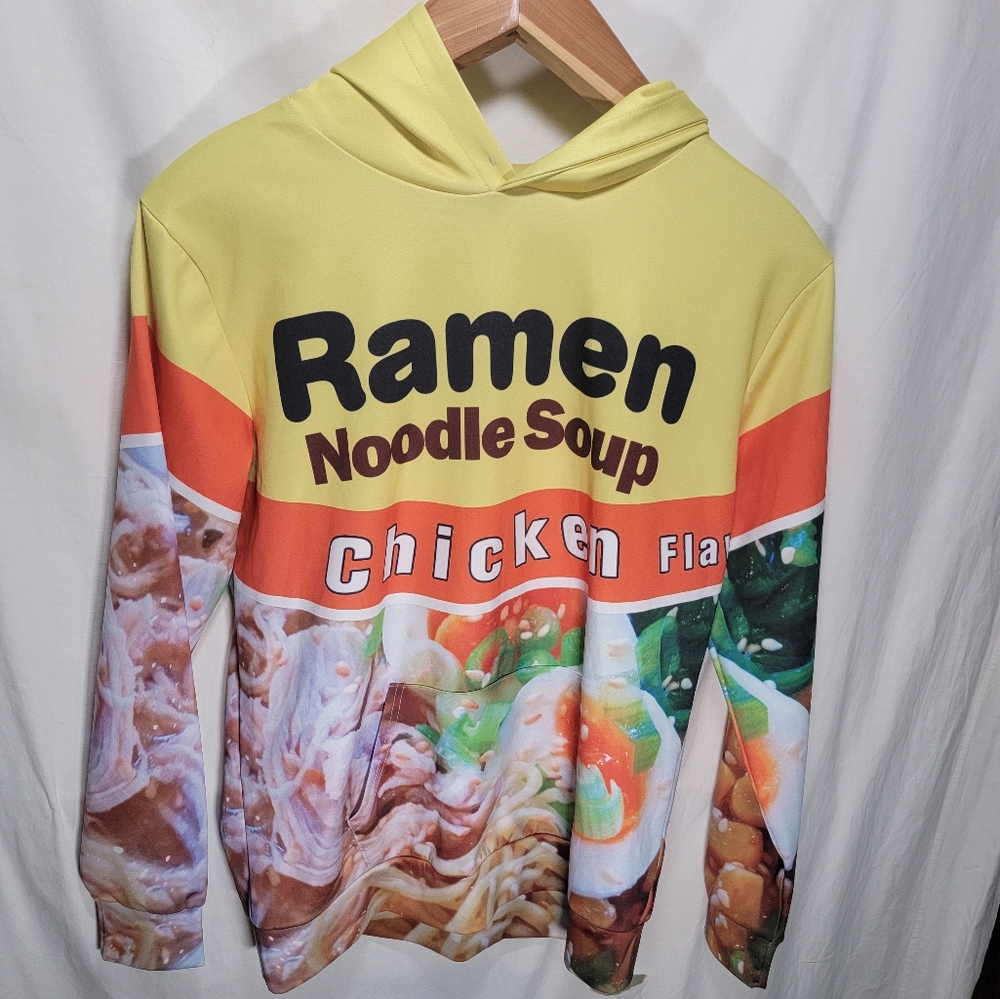Large Ramen Noodle Soup Chicken Flavor Awesome Hoodie in great condition SWEET!